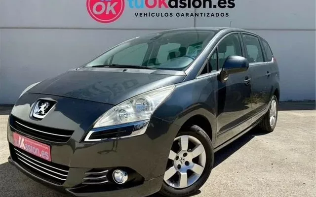 PEUGEOT 5008 5008 1.6HDI FAP Active 110