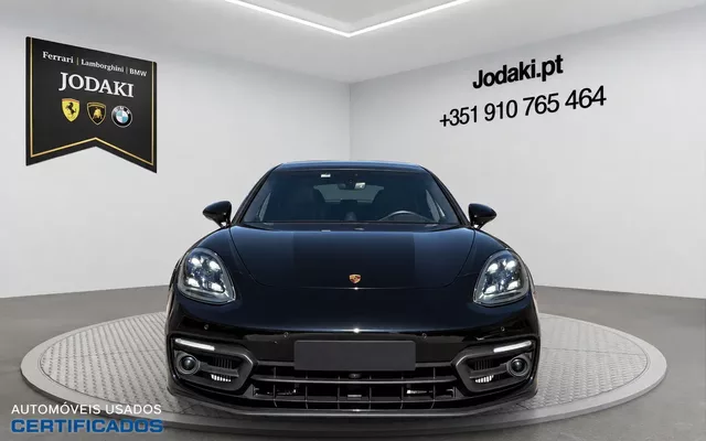 Porsche Panamera 4 E-Hybrid Platinum Edition com PDLS