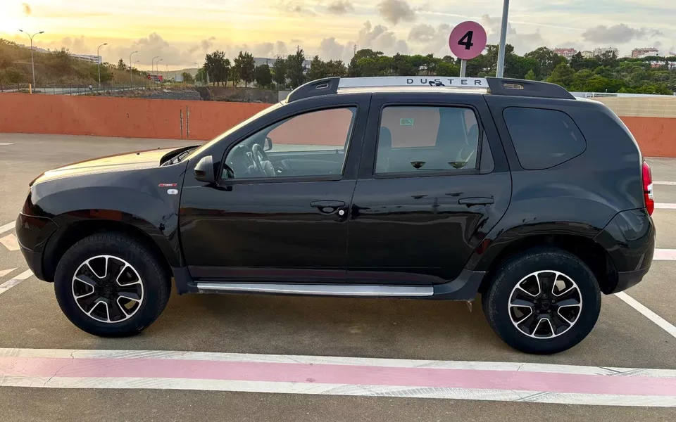 Dacia Duster 1.2 TCe SL Black Shadow