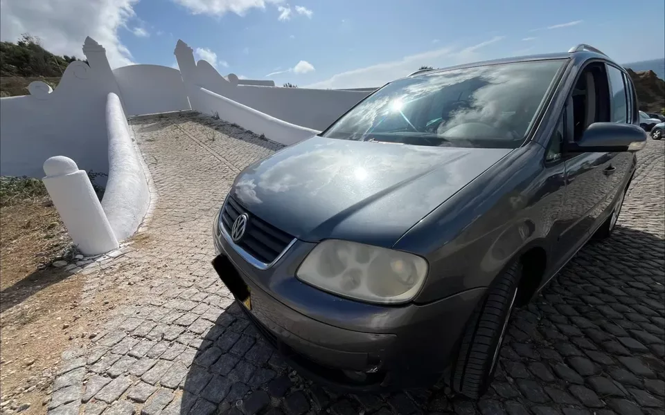 VW Touran 1.9 TDi Highline 7L