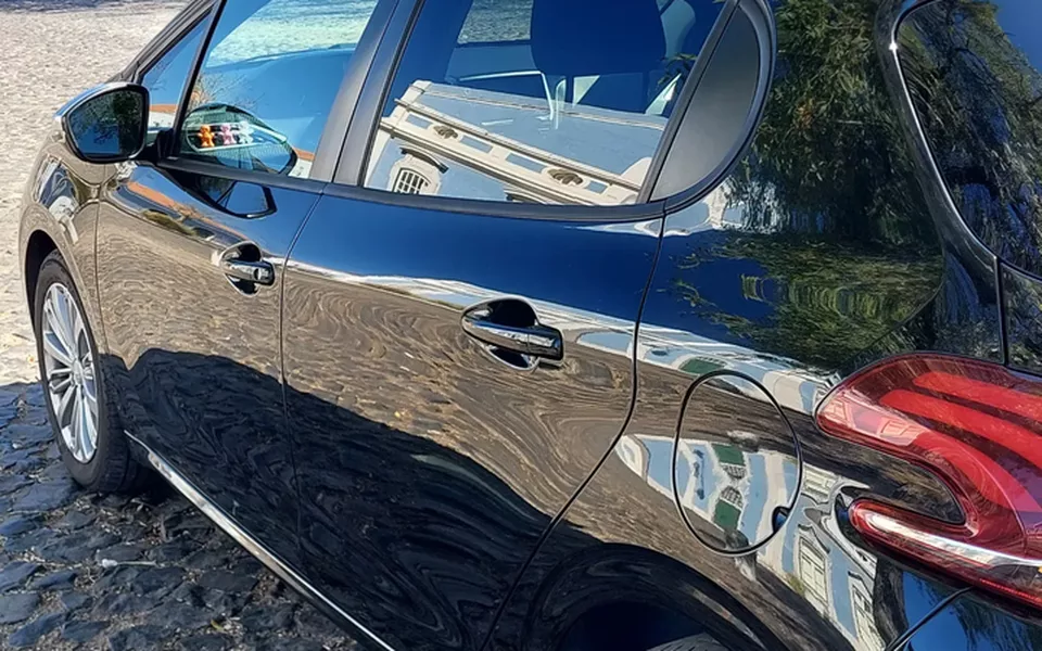 Peugeot 208 1.6 BlueHDi Style