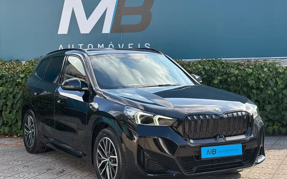 BMW iX1 xDrive30 M Sport Pack