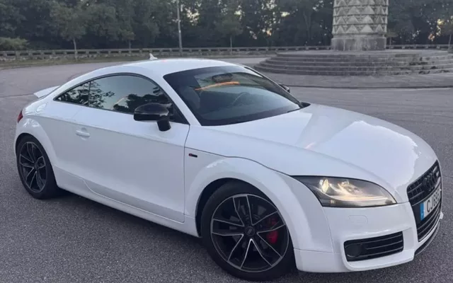 Audi TT Coupé