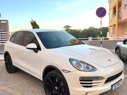 Porsche Cayenne 3.0 V6