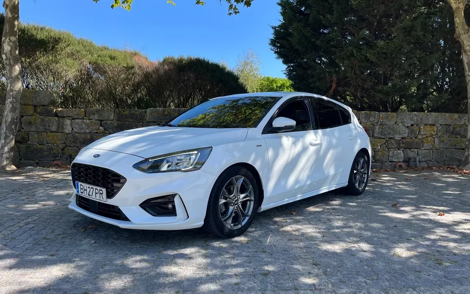 Ford Focus 1.0 EcoBoost Hybrid Aut. ST-LINE