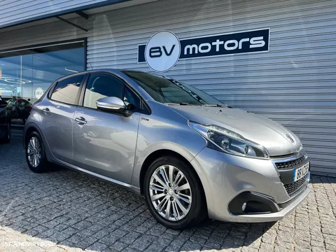 Peugeot 208 1.5 BlueHDi Signature