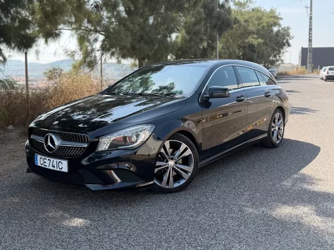 Mercedes-Benz CLA 200 d 7G-DCT