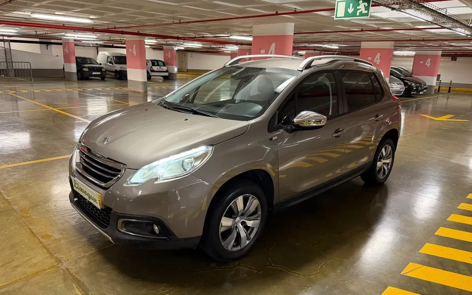 Peugeot 2008 1.2 PureTech Style