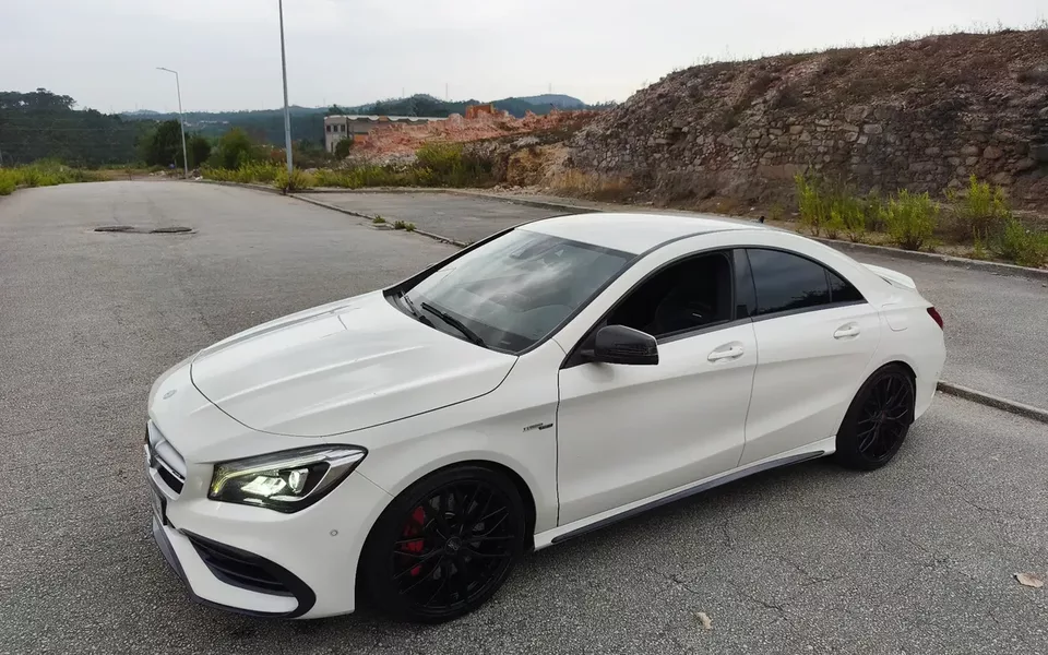 Mercedes-Benz CLA 45 AMG 4-Matic