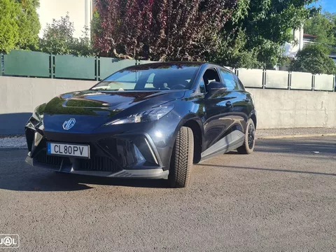 MG MG4 51 kWh Standard