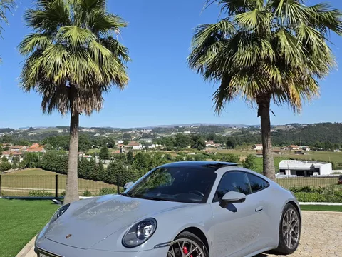 Porsche 911 (992) Carrera PDK
