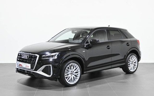 AUDI Q2 35 TDI Adrenalin S tronic 110kW