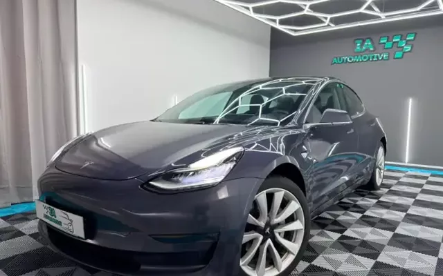 Tesla Model 3 2020 Long-Range Dual Motor AWD