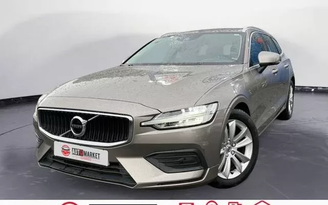 VOLVO V60 D3 Summum Aut.