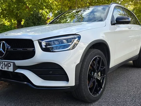 Mercedes-Benz GLC 300 de 4Matic 9G-TRONIC