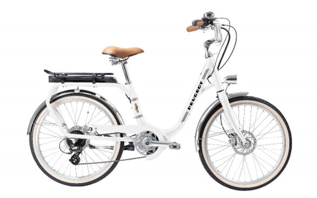 PEUGEOT eLC01 24» Central