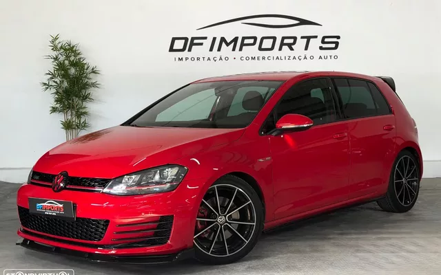 VW Golf GTI Performance BlueMotion DSG