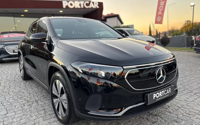 Mercedes-Benz EQA 250+ Electric Art
