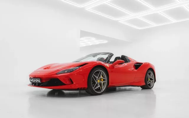 FERRARI F8 Tributo F8 Spider