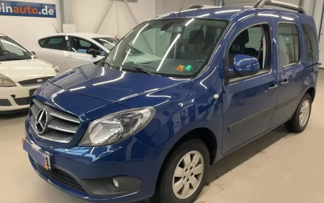 MERCEDES-BENZ Citan Citan Tourer 111CDI Plus - 15700€ en Plasencia