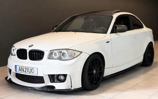 BMW 118 d Aut. Limited Edition Lifestyle c/ M Sport Pack