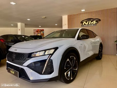 Peugeot 408 1.6 Hybrid Allure e-EAT8