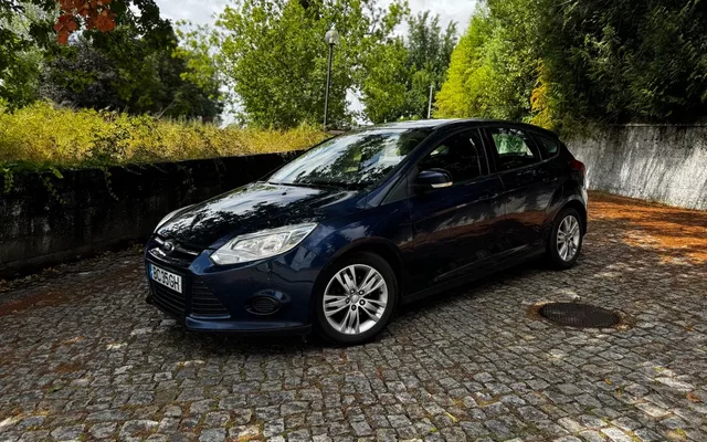 Ford Focus 1.0 EcoBoost S&S COOL&CONNECT