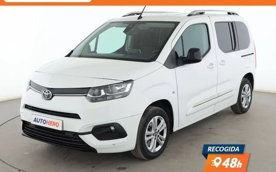 TOYOTA Proace City Verso 1.2 Turbo L1 Family Active