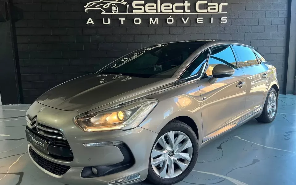Citroën DS5