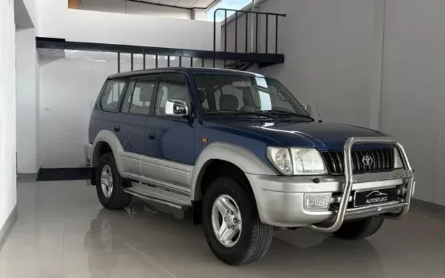 TOYOTA Land Cruiser Land Cruiser 3.0 D4D GX - 15500€ en Jumilla