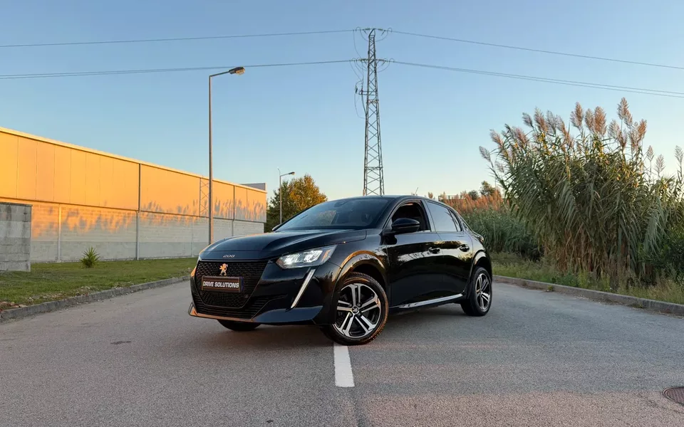 Peugeot e-208 Allure Pack
