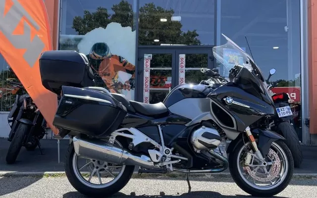 Village motos