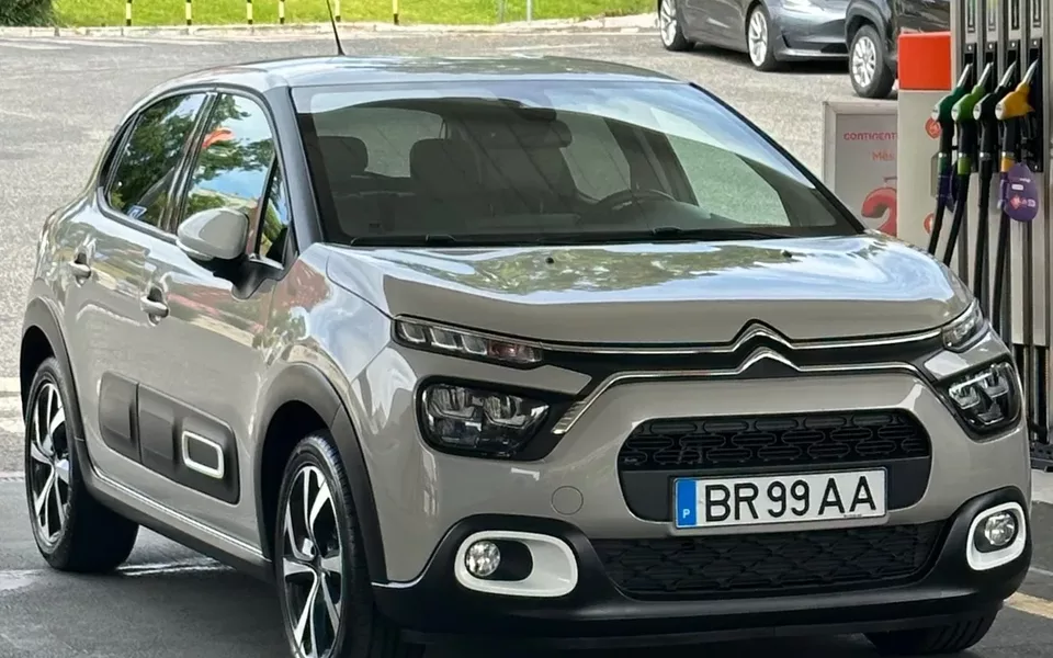 Citroën C3 Pure Tech S&S Shine Pack