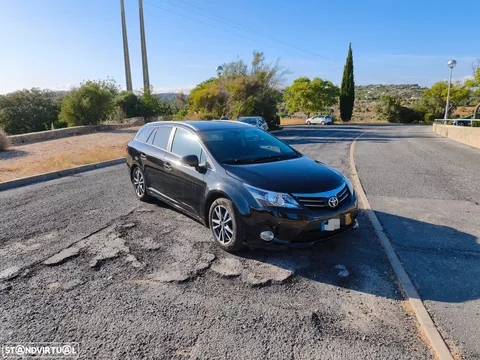 Toyota Avensis SW 2.0 D-4D Luxury+GPS