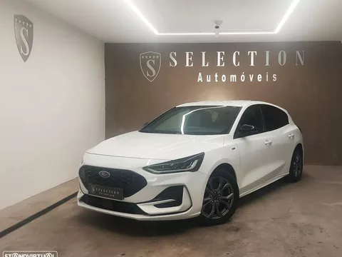 Ford Focus 1.0 EcoBoost MHEV ST-Line
