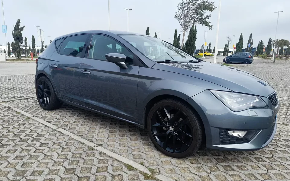 SEAT Leon 2.0 TDI DPF S&S FR