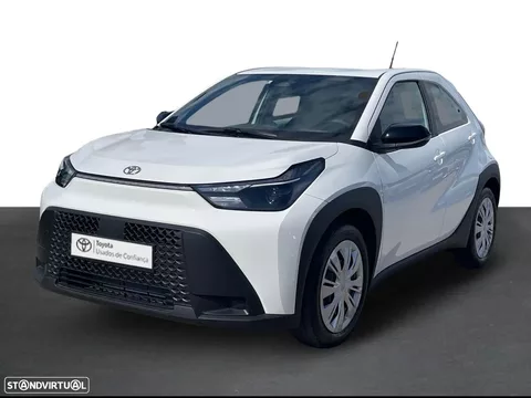 Toyota Aygo X 1.5 Hybrid Play