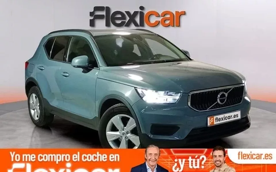 VOLVO XC40 XC40 T2 Momentum