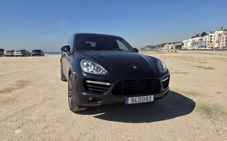 Porsche Cayenne Turbo Tiptronic S