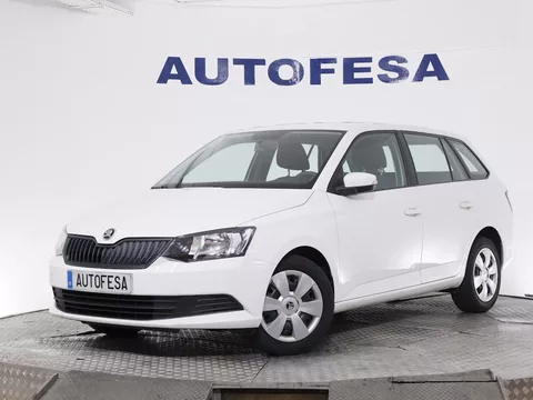 Skoda Fabia 1.0 COMBI 75CV 5P S/S # PARKTRONIC
