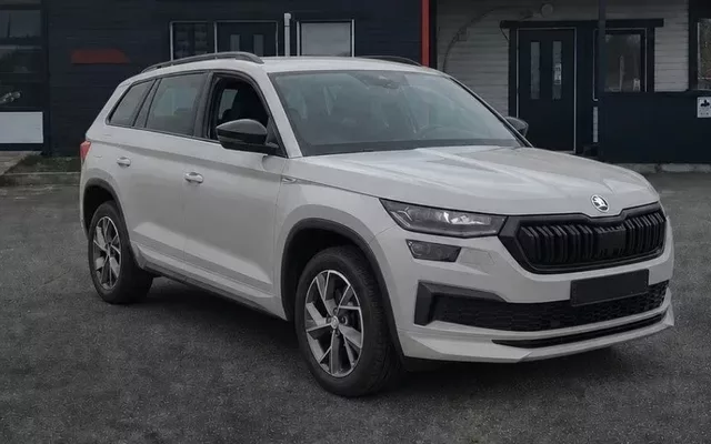 SKODA Kodiaq Kodiaq 2.0TDI AB tech Sportline 4x4 DSG 147kW