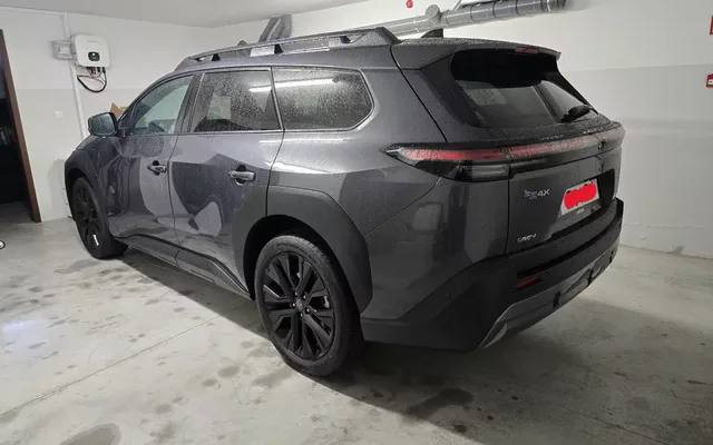 Toyota bZ4X Touring 74.7 kWh Lounge