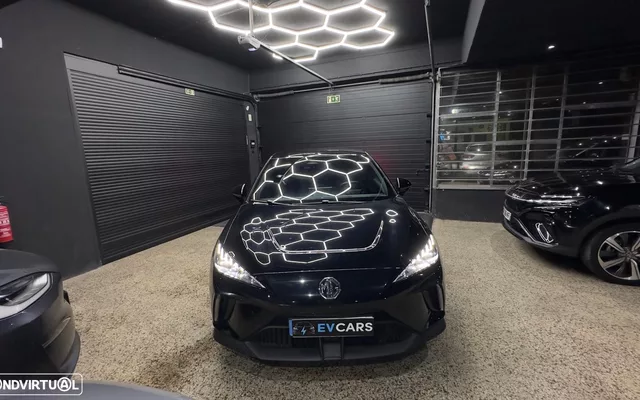 MG MG4 4 Luxury 64 kWh