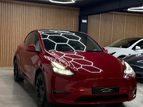 Tesla Model Y Long Range Tração Integral