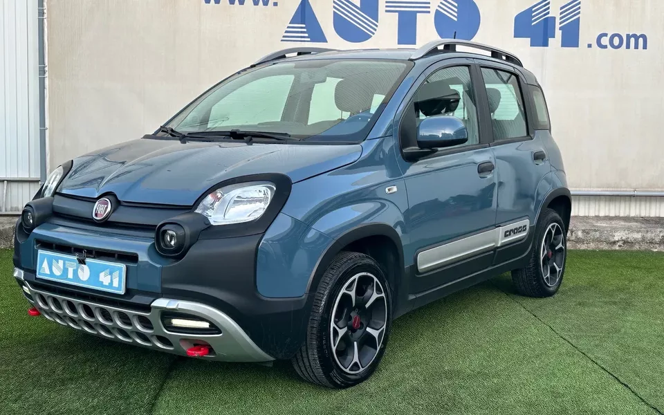 Fiat Panda 1.0 Hybrid Cross