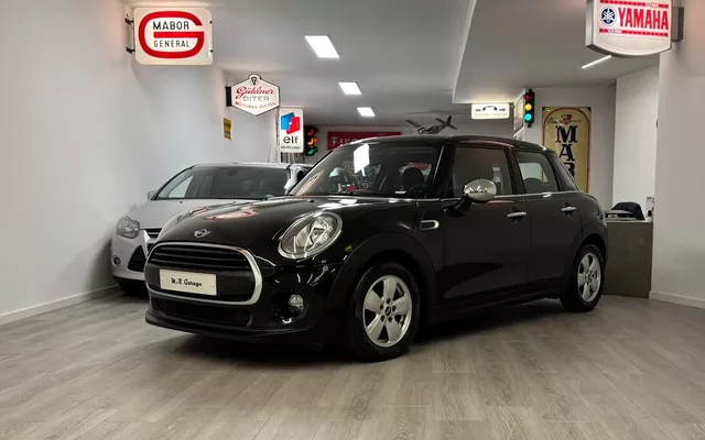 MINI 5 Portas One D