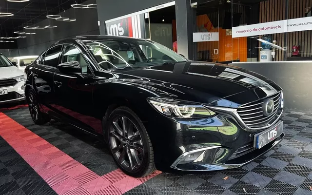 Mazda 6 M6 2.2 SKY-D Excellence Navi