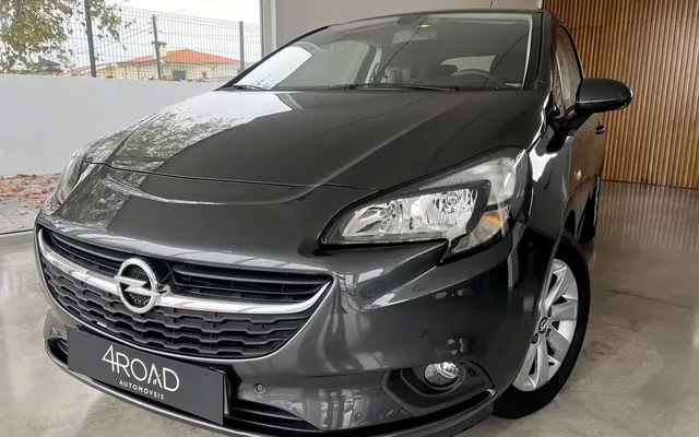 Opel Corsa 1.4 120 Anos