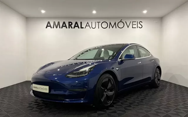 Tesla Model 3 Long-Range Dual Motor AWD