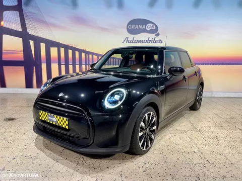 MINI 5 Portas Cooper Premium Yours Auto